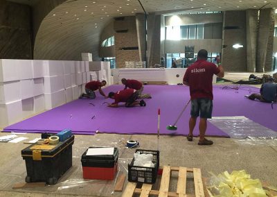 Diseño y construcción de stands por Silom Eventos