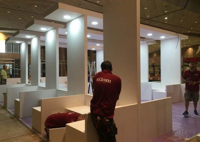 Diseño y construcción de stands por Silom Eventos