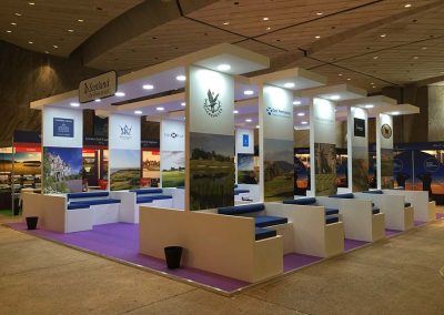 Diseño y construcción de stands por Silom Eventos